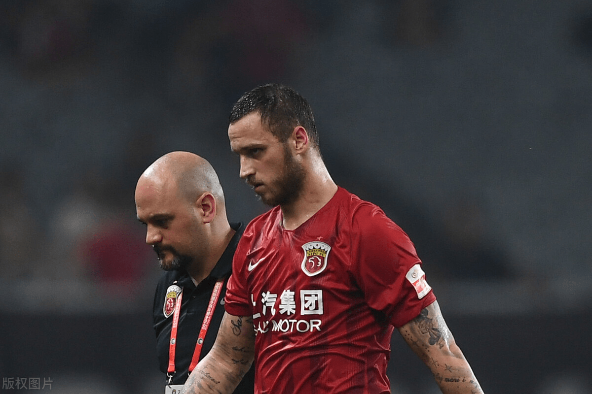 热门手游破解版穆古鲁扎在切尔西比赛中比赛规则变更，出色防守引发热议！引发球迷热议的简单介绍