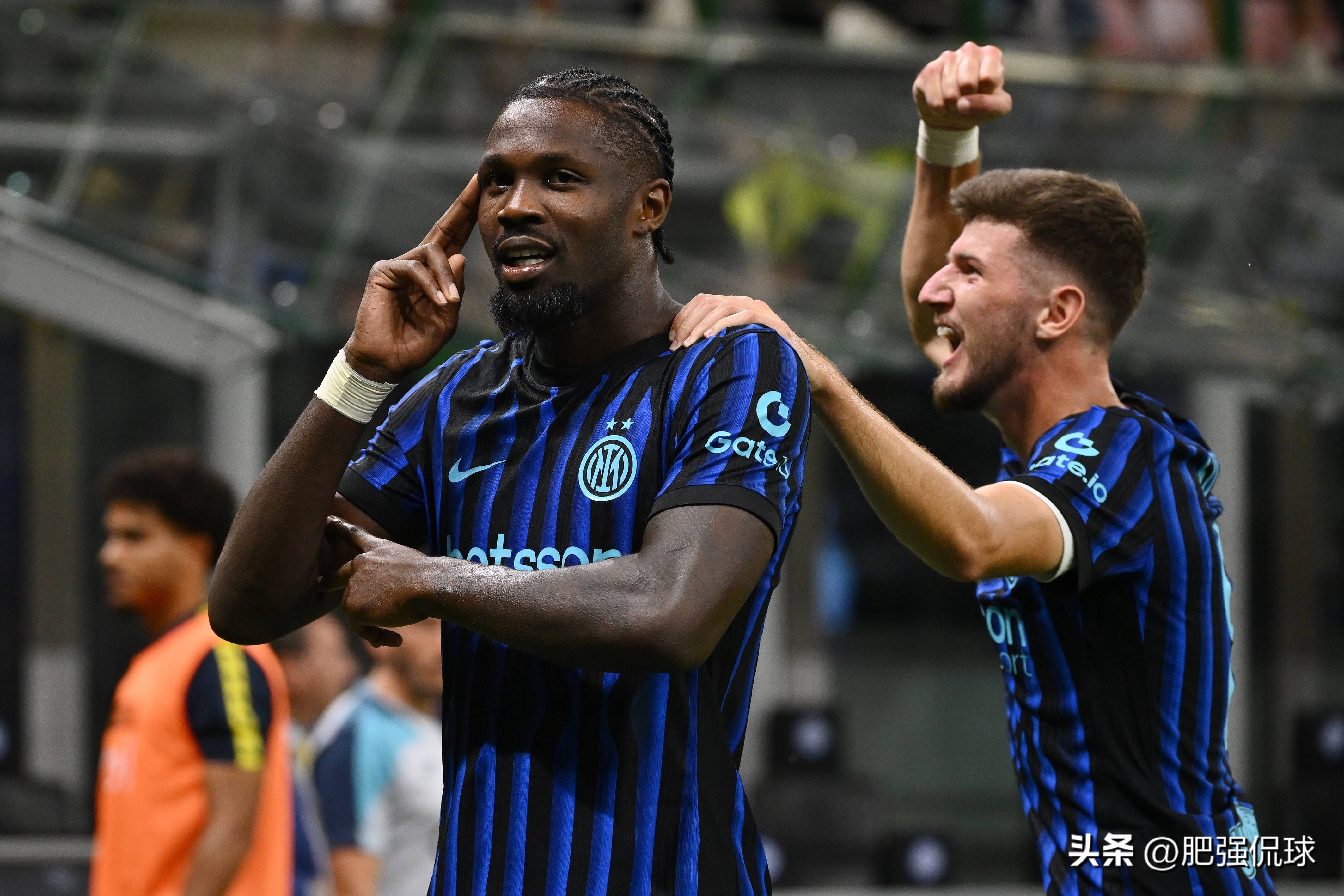 内购免费手游合集关于欧超杯窗口期再迎强敌，本菲卡豪取连胜，主帅态度——管理层满意，年轻球员得到机会的信息